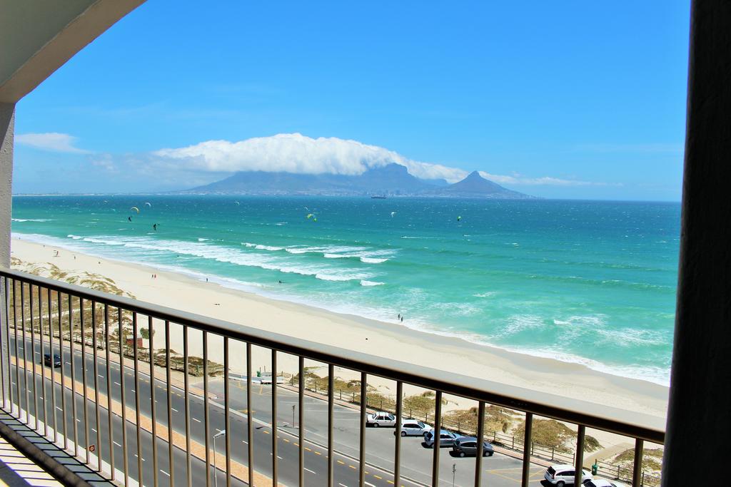 Blouberg Beachfront Apartment Bloubergstrand Extérieur photo